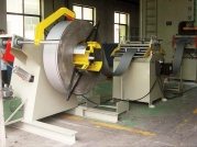 沖床送料生產(chǎn)線